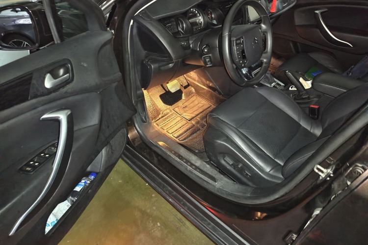 Used Citroen C5 2013 2.0L Automatic Luxury Model Driver Seat
