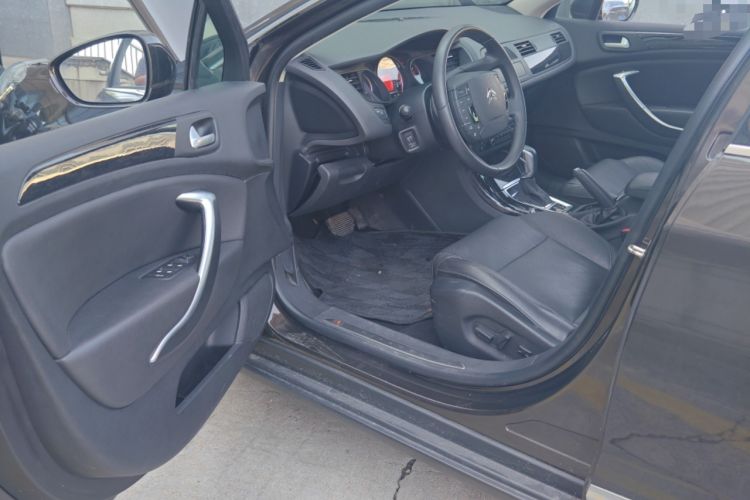 Used Citroen C5 2013 2.0L Automatic Luxury Model Driver Seat