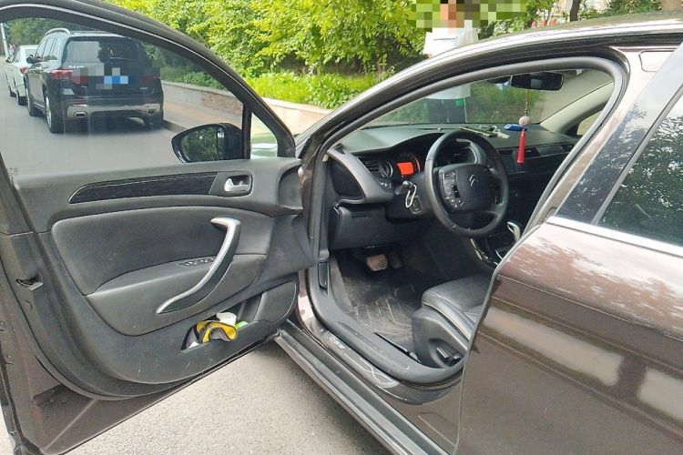 Used Citroen C5 2013 2.0L Automatic Luxury Model Driver Seat