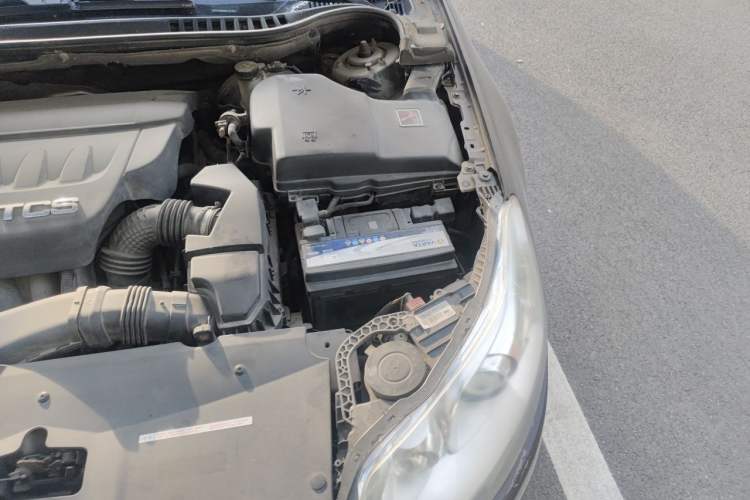 Used Citroen C5 2013 2.3L Automatic Prestige Edition Engine Bay Left