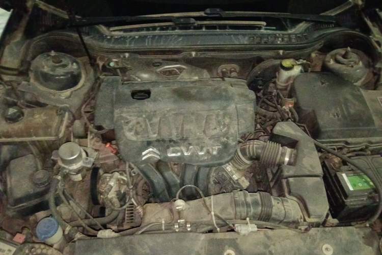 Used Citroen C5 2013 2.0L Automatic Enjoyment Model Engine Bay