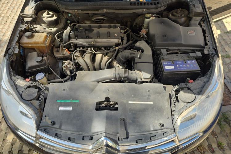 Used Citroen C5 2013 2.0L Automatic Luxury Model Engine Bay