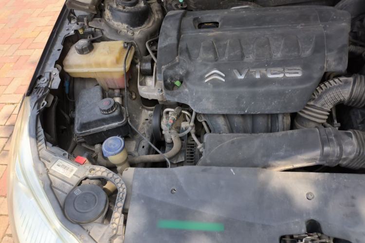Used Citroen C5 2013 2.3L Automatic Zunyu Model Engine Bay Right
