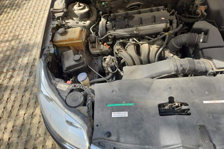 Used Citroen C5 2013 2.0L Automatic Luxury Model Engine Bay Right