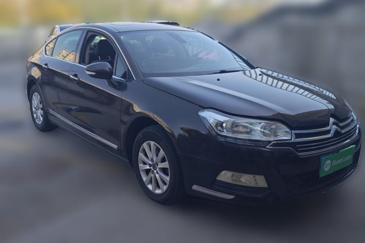 Used Citroen C5 2013 2.0L Automatic Luxury Model Front Right 45 Deg