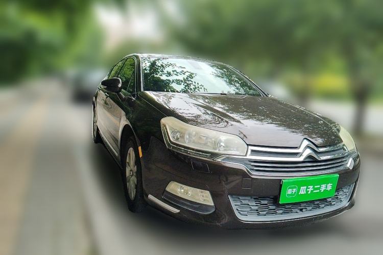 Used Citroen C5 2013 2.0L Automatic Luxury Model Front Right 45 Deg