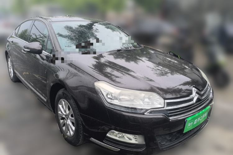 Used Citroen C5 2013 2.0L Automatic Luxury Model Front Right 45 Deg