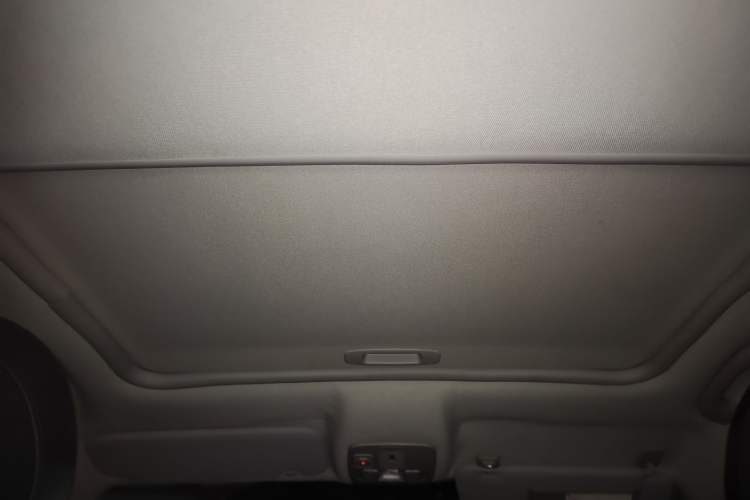 Used Citroen C5 2013 2.0L Automatic Luxury Model Headliner