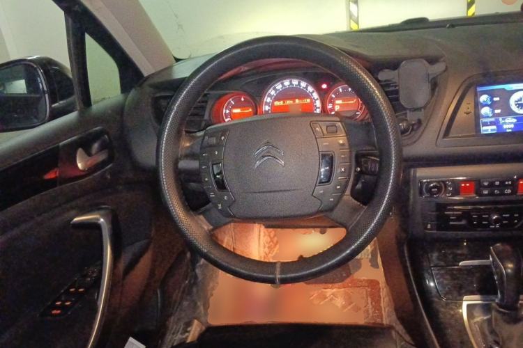 Used Citroen C5 2013 2.0L Automatic Enjoyment Model Steering Wheel