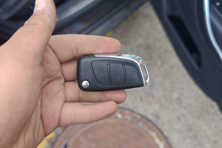 Used Citroen C5 2013 2.0L Automatic Luxury Model Vehicle Key