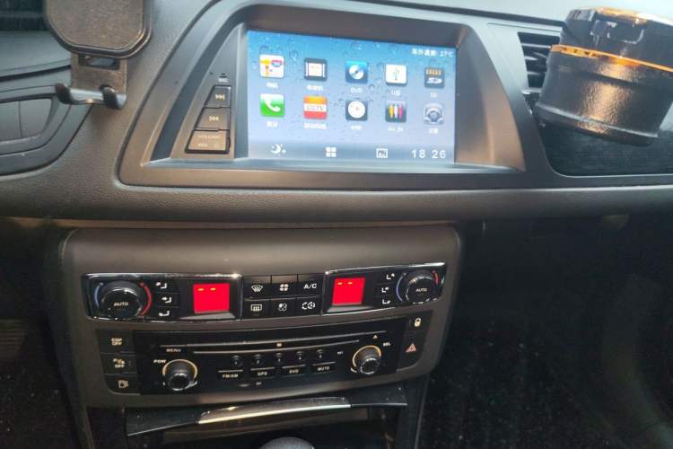 Used Citroen C5 2013 2.0L Automatic Luxury Model Audio And AC Panel