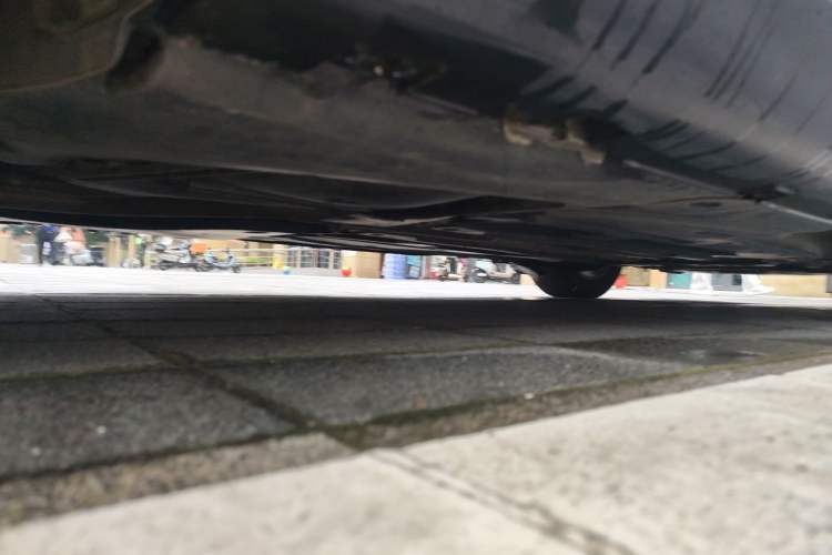 Used Citroen C5 2013 2.0L Automatic Luxury Model Chassis Rear Right