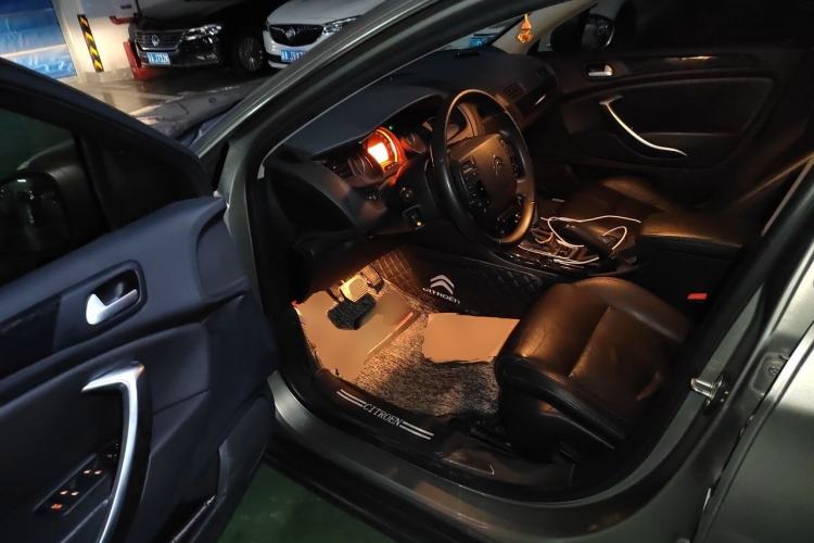 Used Citroen C5 2013 2.0L Automatic Luxury Model Driver Seat
