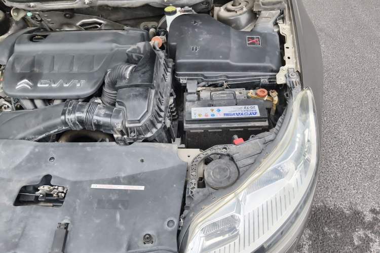 Used Citroen C5 2013 2.0L Automatic Luxury Model Engine Bay Left