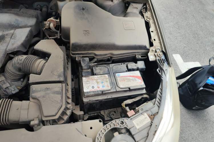 Used Citroen C5 2013 2.0L Automatic Luxury Model Engine Bay Left