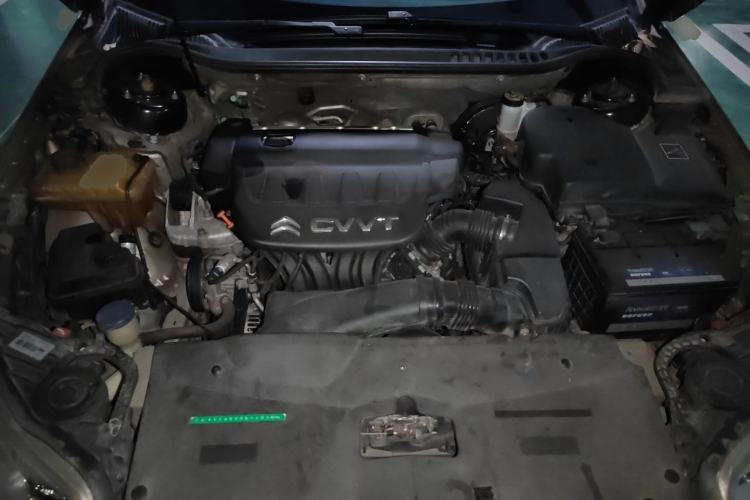 Used Citroen C5 2013 2.0L Automatic Luxury Model Engine Bay