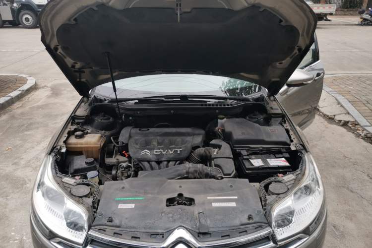 Used Citroen C5 2013 2.0L Automatic Luxury Model Engine Bay