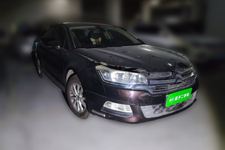 Used Citroen C5 2013 2.0L Automatic Luxury Model Front Right 45 Deg