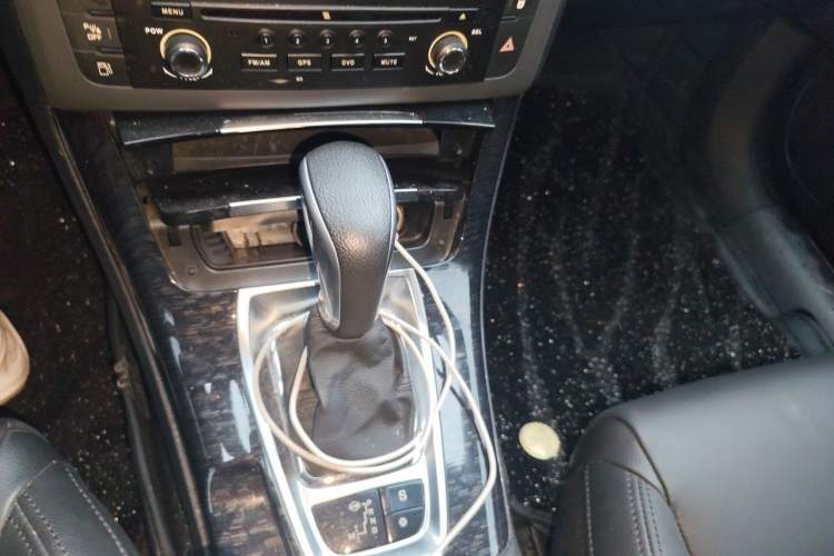 Used Citroen C5 2013 2.0L Automatic Luxury Model Gear Lever