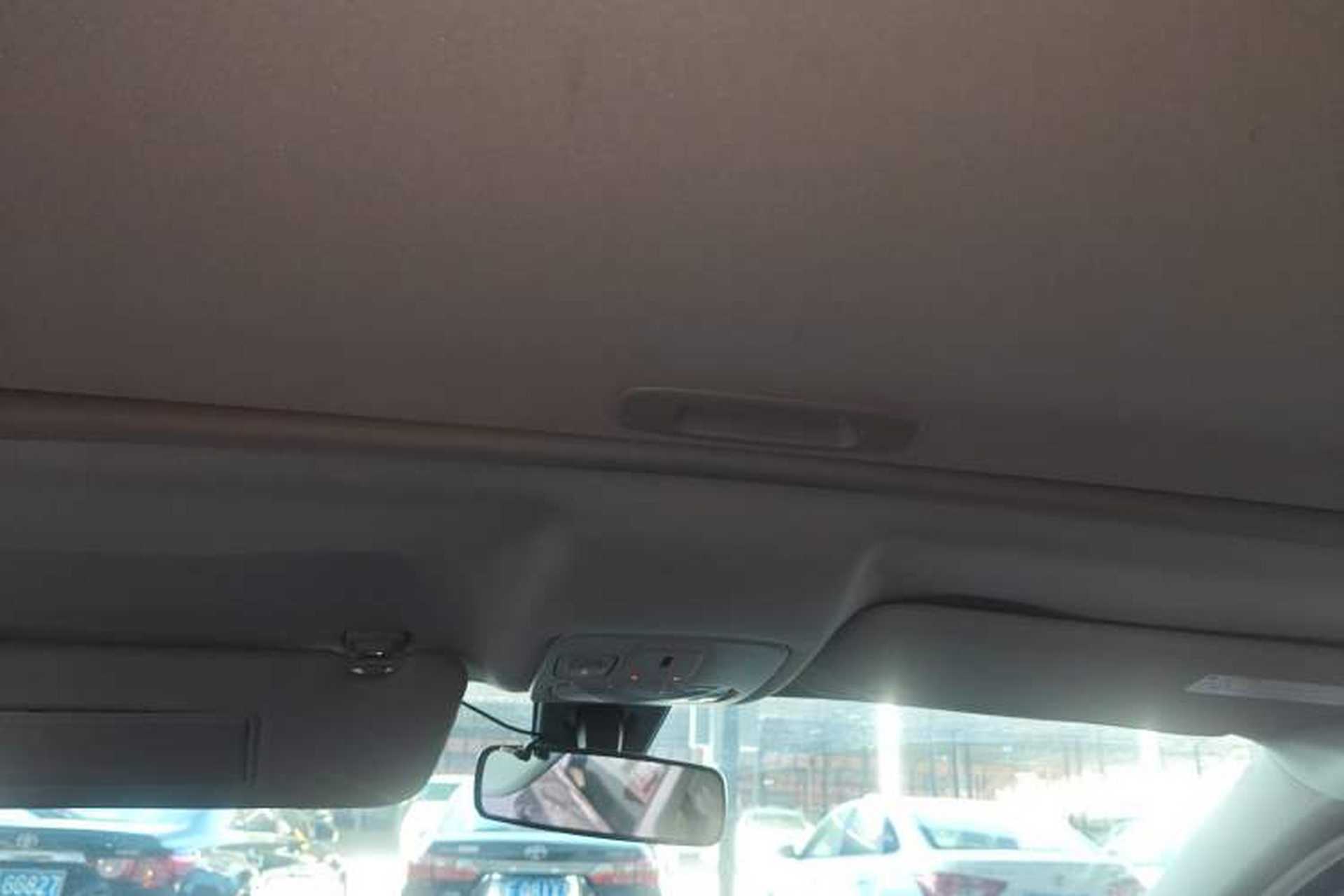 Used Citroen C5 2013 2.3L Automatic Zunyu Model Headliner