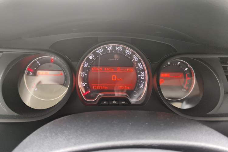 Used Citroen C5 2013 2.0L Automatic Luxury Model Instrument Cluster
