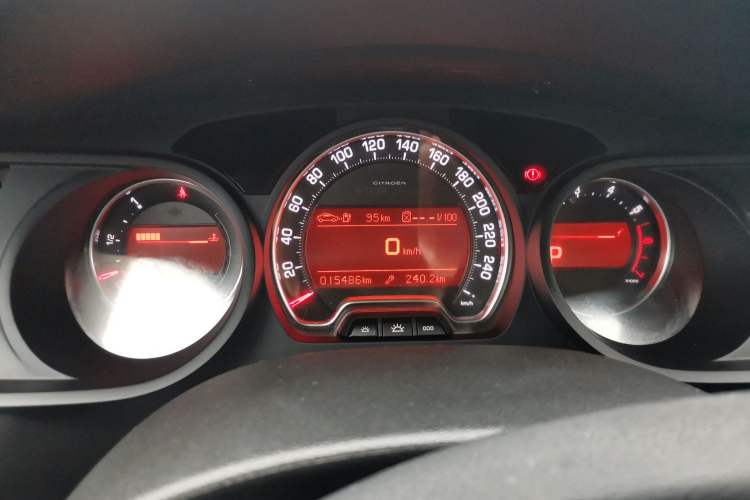 Used Citroen C5 2013 2.0L Automatic Luxury Model Instrument Cluster