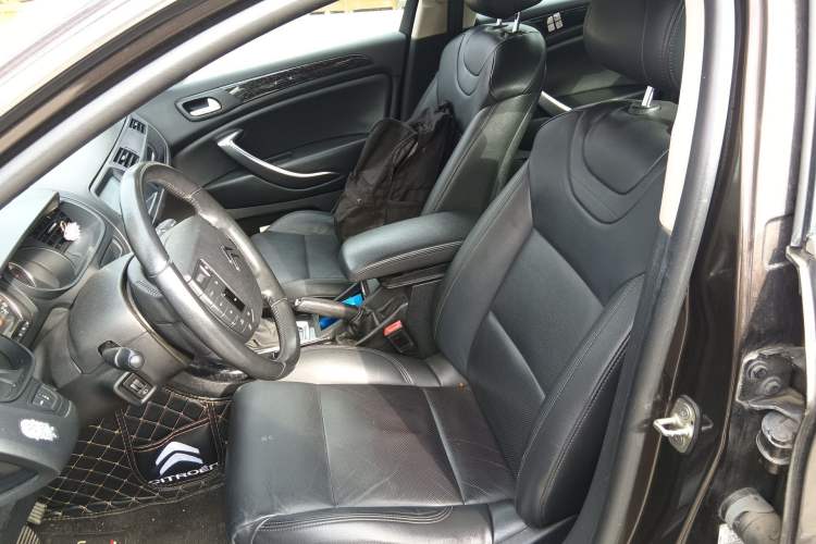 Used Citroen C5 2013 2.0L Automatic Luxury Model Left Front Seat