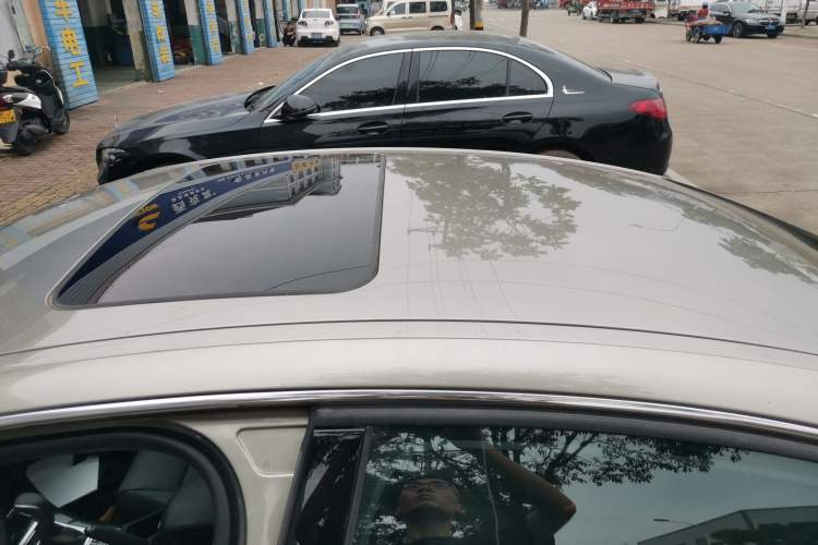 Used Citroen C5 2013 2.0L Automatic Luxury Model Roof