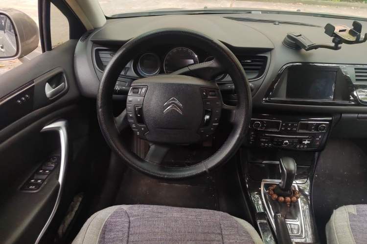 Used Citroen C5 2013 2.3L Automatic Prestige Edition Steering Wheel