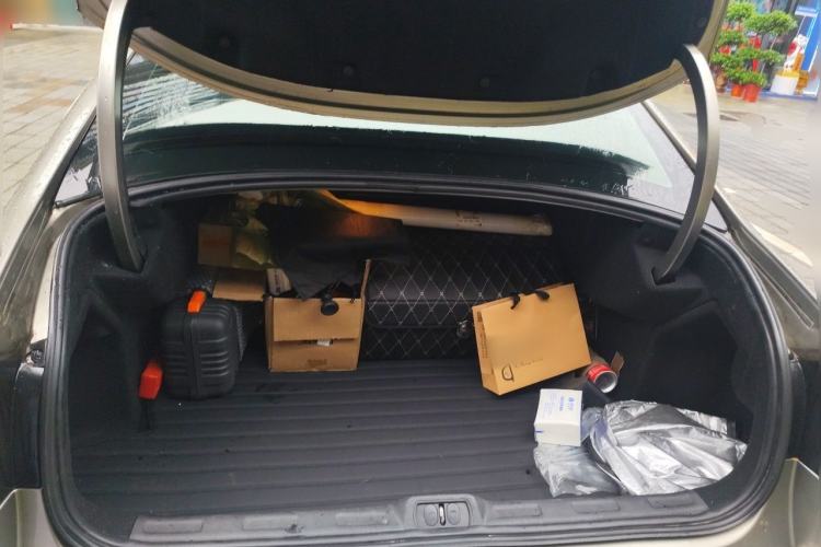 Used Citroen C5 2013 2.0L Automatic Luxury Model Trunk