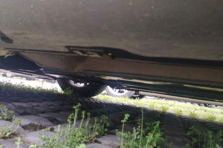 Used Citroen C5 2013 2.0L Automatic Luxury Model Chassis Front Left