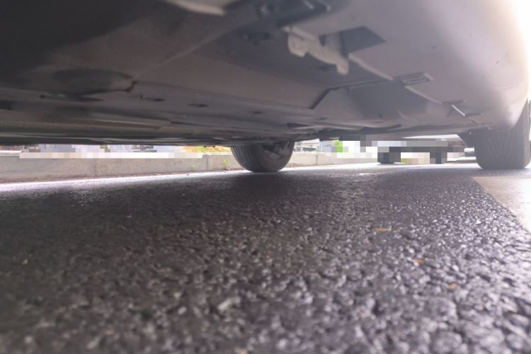 Used Citroen C5 2013 2.3L Automatic Zunyu Model Chassis Front Left