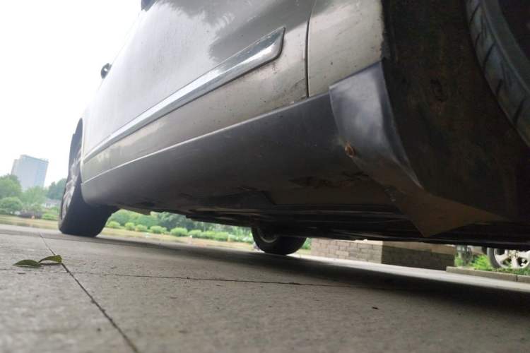 Used Citroen C5 2013 2.3L Automatic Zunyu Model Chassis Front Right