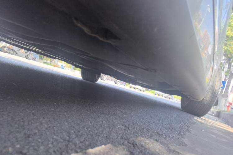 Used Citroen C5 2013 2.0L Automatic Luxury Model Chassis Rear Right