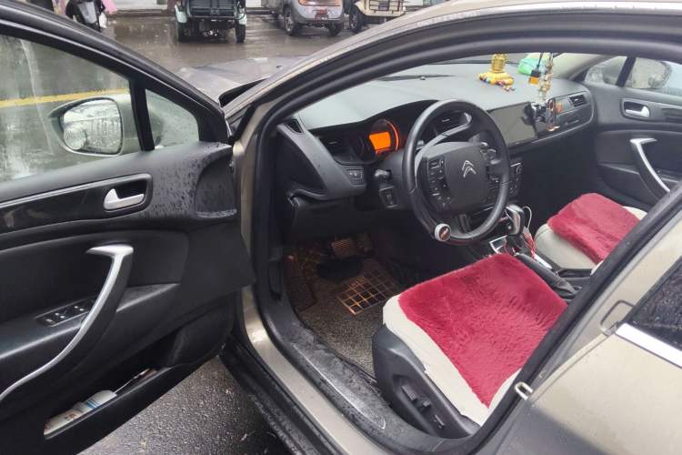 Used Citroen C5 2013 2.0L Automatic Luxury Model Driver Seat