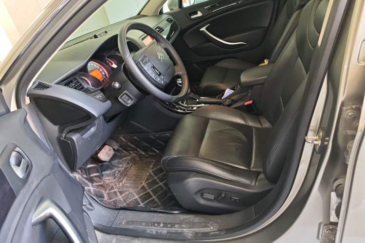 Used Citroen C5 2013 2.0L Automatic Luxury Model Driver Seat