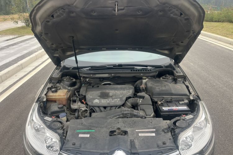 Used Citroen C5 2013 2.0L Automatic Luxury Model Engine Bay