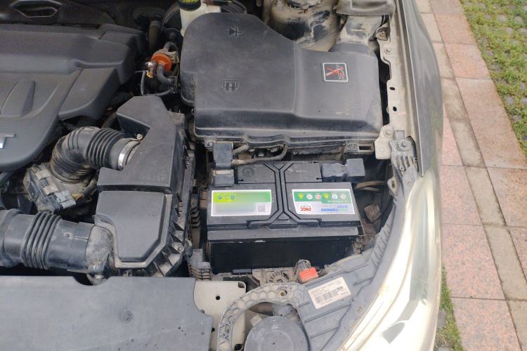 Used Citroen C5 2013 2.0L Automatic Luxury Model Engine Bay Left