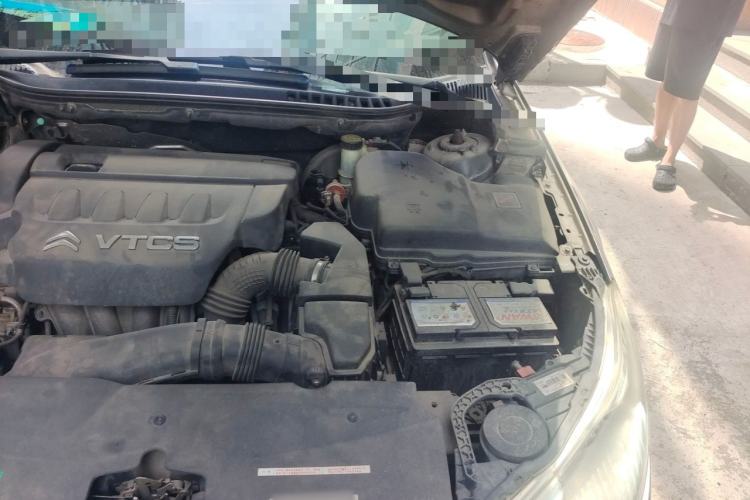 Used Citroen C5 2013 2.3L Automatic Enjoyment Model Engine Bay Left