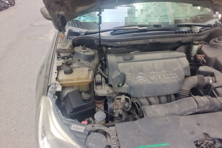 Used Citroen C5 2013 2.3L Automatic Enjoyment Model Engine Bay Right