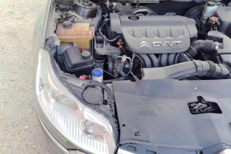 Used Citroen C5 2013 2.0L Automatic Luxury Model Engine Bay Right