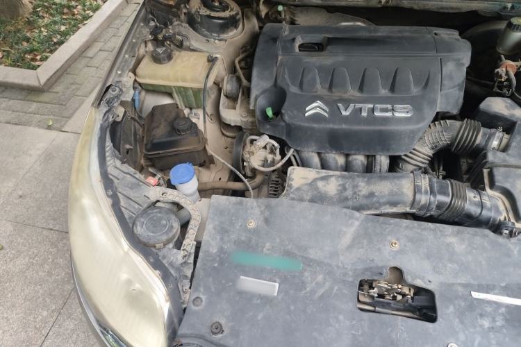 Used Citroen C5 2013 2.3L Automatic Zunyu Model Engine Bay Right