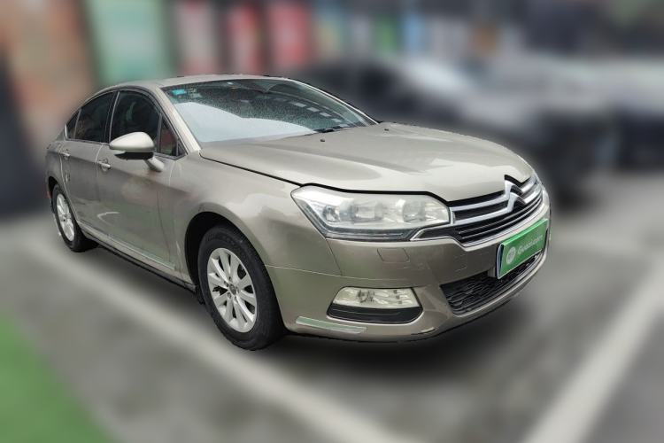 Used Citroen C5 2013 2.0L Automatic Luxury Model Front Right 45 Deg
