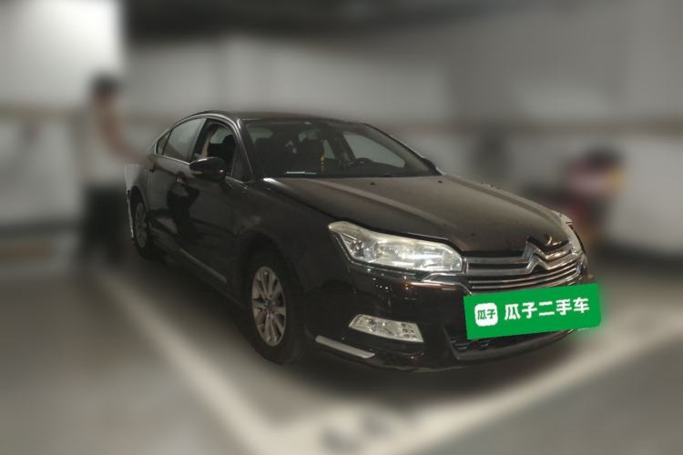 Used Citroen C5 2013 2.0L Automatic Luxury Model Front Right 45 Deg