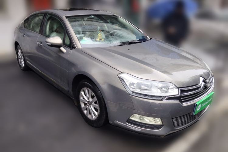 Used Citroen C5 2013 2.0L Automatic Luxury Model Front Right 45 Deg