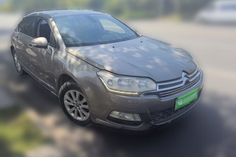 Used Citroen C5 2013 2.0L Automatic Luxury Model Front Right 45 Deg