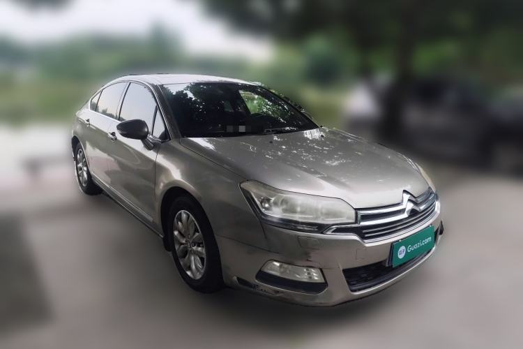 Used Citroen C5 2013 2.3L Automatic Zunyu Model Front Right 45 Deg