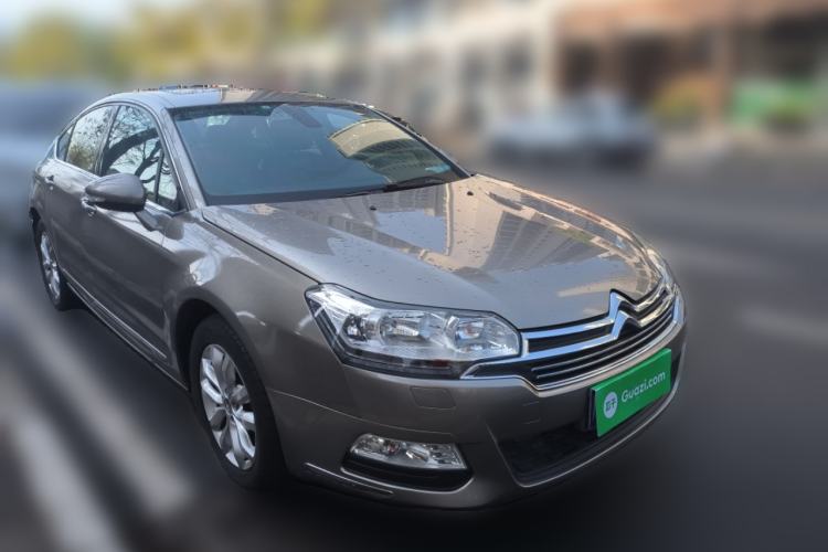 Used Citroen C5 2013 2.3L Automatic Zunyu Model Front Right 45 Deg