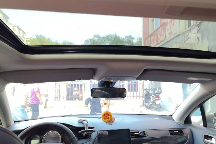 Used Citroen C5 2013 2.0L Automatic Luxury Model Headliner