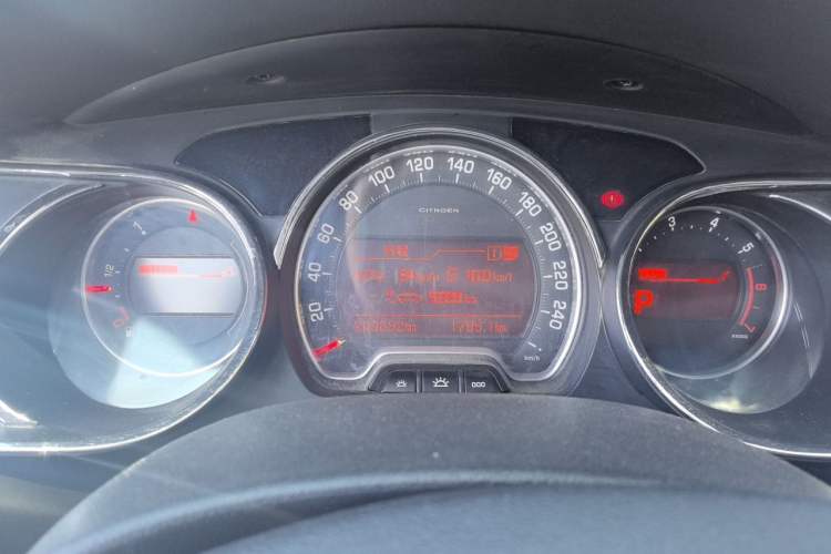 Used Citroen C5 2013 2.0L Automatic Luxury Model Instrument Cluster